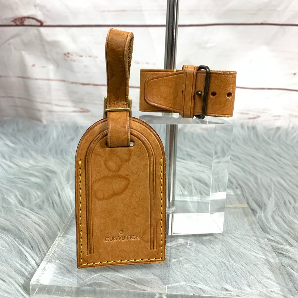 Louis Vuitton luggage tag set